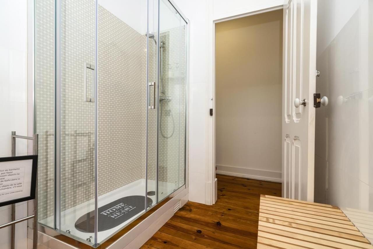 Retro M2 R4 - Lovely Double Room With Shared Bathroom Lisboa Extérieur photo